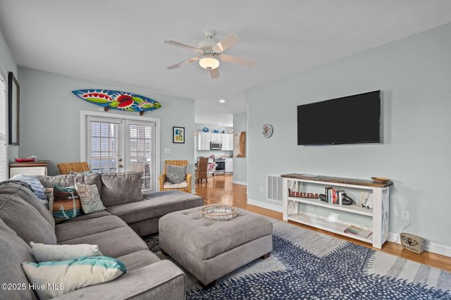 1725 Spot Lane, Kure Beach, NC 28449