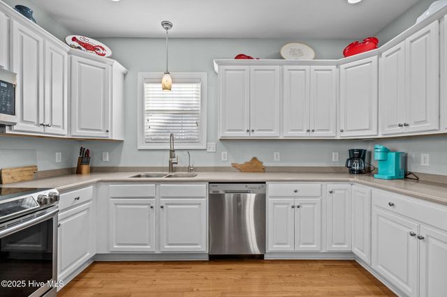 1725 Spot Lane, Kure Beach, NC 28449