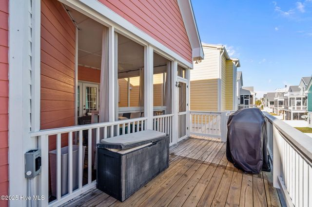 1725 Spot Lane, Kure Beach, NC 28449