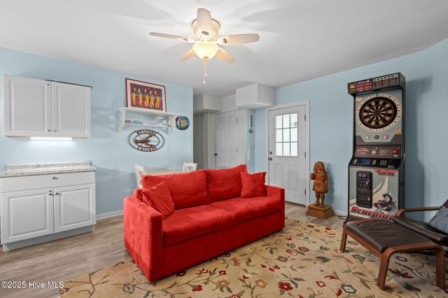 1725 Spot Lane, Kure Beach, NC 28449