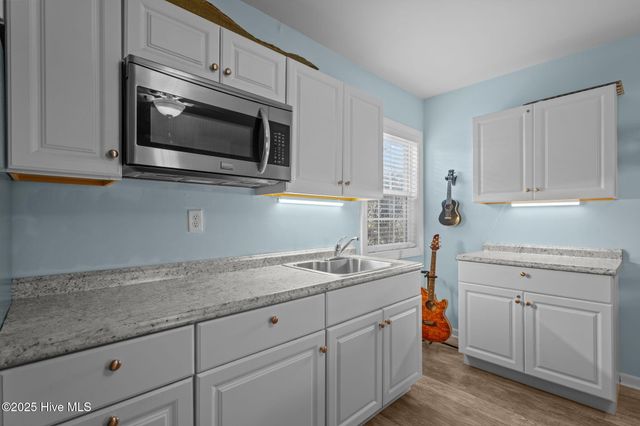 1725 Spot Lane, Kure Beach, NC 28449