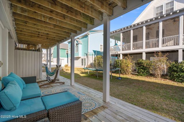 1725 Spot Lane, Kure Beach, NC 28449