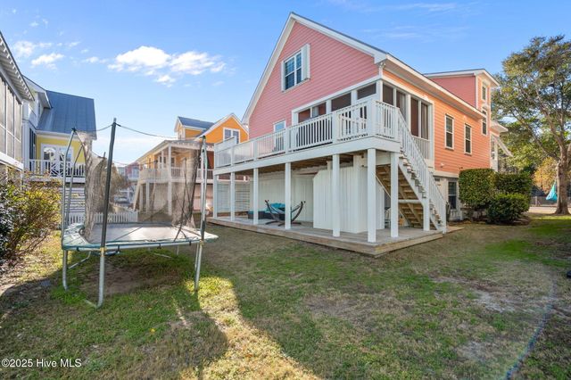 1725 Spot Lane, Kure Beach, NC 28449