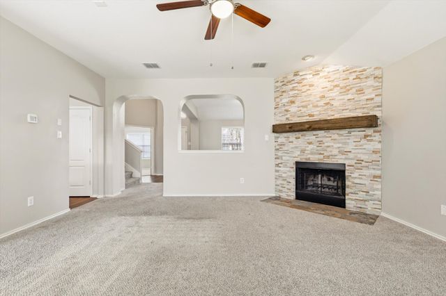 1980 Newport Drive, Lancaster, TX 75146