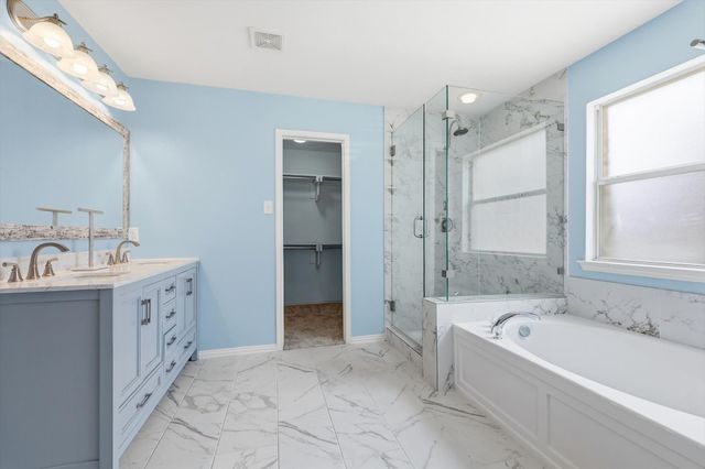 1980 Newport Drive, Lancaster, TX 75146