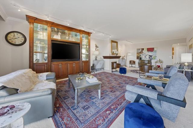 900 Island Drive 304, Rancho Mirage, CA 92270