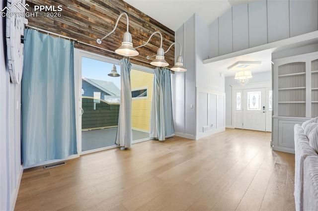 1602 Gold Hill Mesa Drive, Colorado Springs, CO 80905