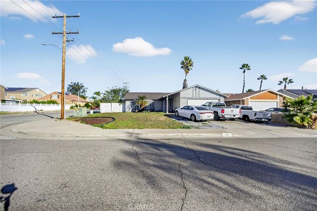 498 Serrana, Perris, CA 92570