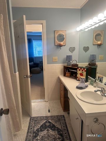 25 Farmington Chase Crescent 25, Farmington, CT 06032