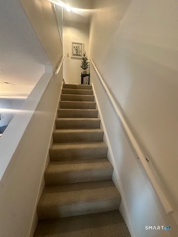 25 Farmington Chase Crescent 25, Farmington, CT 06032