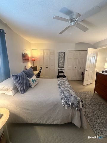 25 Farmington Chase Crescent 25, Farmington, CT 06032