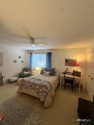 25 Farmington Chase Crescent 25, Farmington, CT 06032