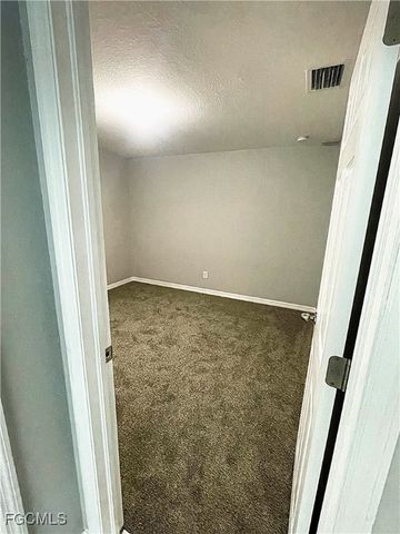 2614 NE 6th PL, Cape Coral, FL 33909