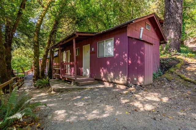 7800 Rogue River, Agness, OR 97406