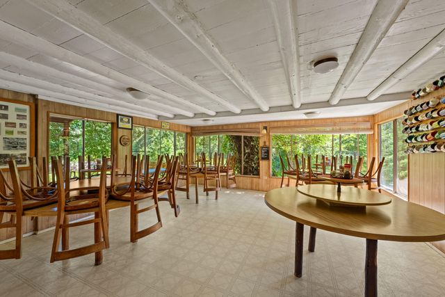 7800 Rogue River, Agness, OR 97406