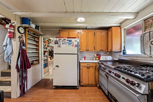 7800 Rogue River, Agness, OR 97406