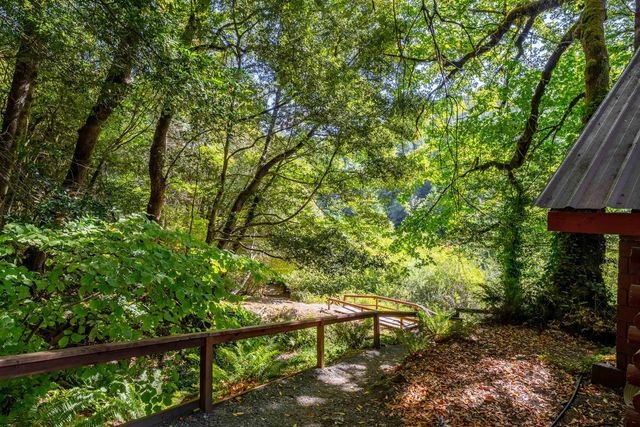 7800 Rogue River, Agness, OR 97406