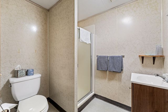 7800 Rogue River, Agness, OR 97406