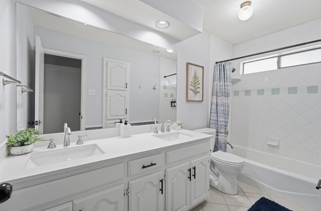 2109 Marin, Carrollton, TX 75006