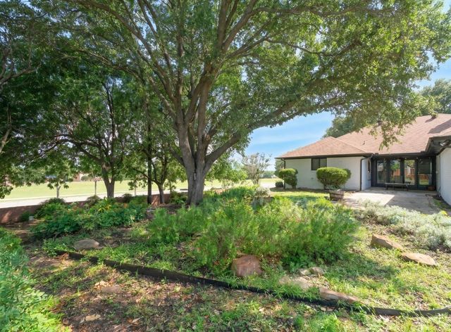 2109 Marin, Carrollton, TX 75006