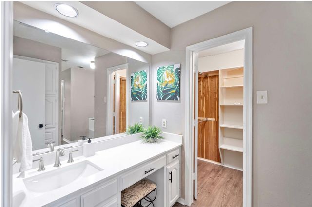 2109 Marin, Carrollton, TX 75006