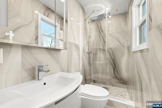 3013 High Street, Fair Lawn, NJ 07410