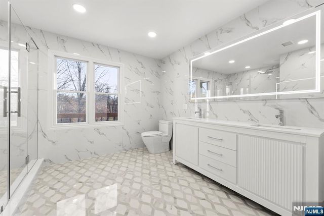 3013 High Street, Fair Lawn, NJ 07410