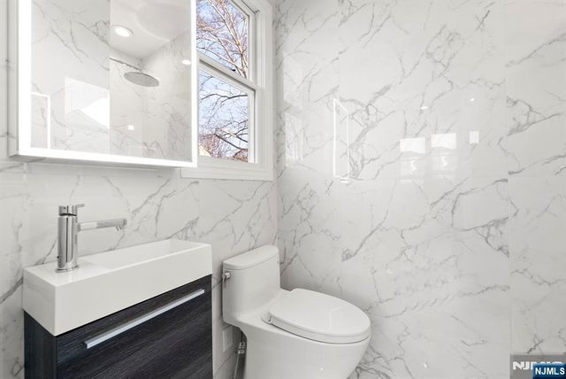 3013 High Street, Fair Lawn, NJ 07410
