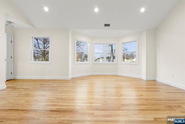 3013 High Street, Fair Lawn, NJ 07410