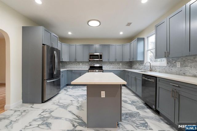 3013 High Street, Fair Lawn, NJ 07410