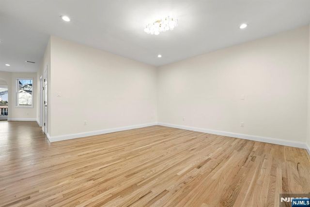 3013 High Street, Fair Lawn, NJ 07410