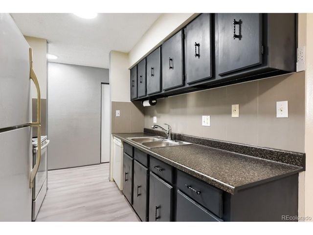 7755 E Quincy Ave 103D4, Denver, CO 80237