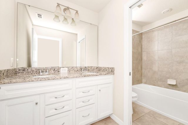 7513 OAK SPRING LANE, Davenport, FL 33837