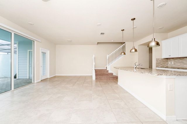 7513 OAK SPRING LANE, Davenport, FL 33837