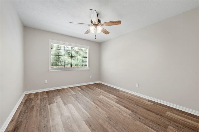 5505 Somerford Lane, Bryan, TX 77802