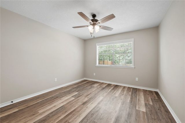 5505 Somerford Lane, Bryan, TX 77802
