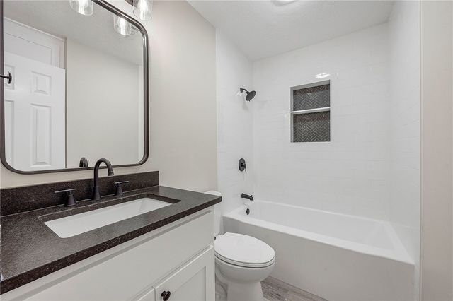 5505 Somerford Lane, Bryan, TX 77802