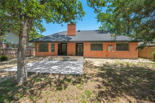 5505 Somerford Lane, Bryan, TX 77802