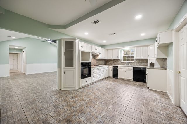 5300 County Road 437, Princeton, TX 75407