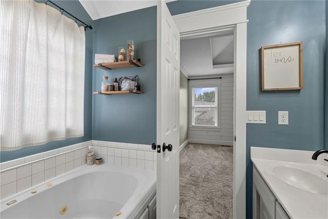 1801 Gunner Avenue, Greenwood, MO 64034