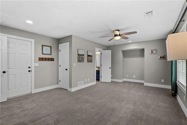 1801 Gunner Avenue, Greenwood, MO 64034
