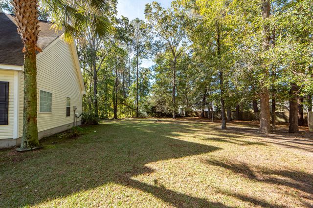 8340 Berringer, North Charleston, SC 29418