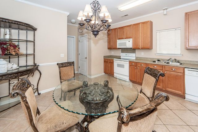 8340 Berringer, North Charleston, SC 29418