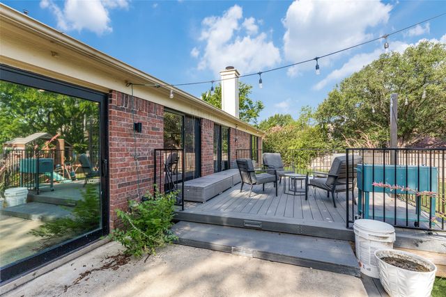 7609 Greenleaf Court, North Richland Hills, TX 76182