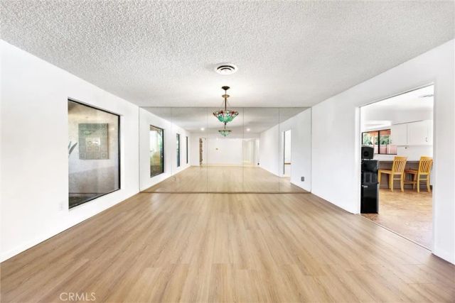 7611 De Colores Court, Bakersfield, CA 93309