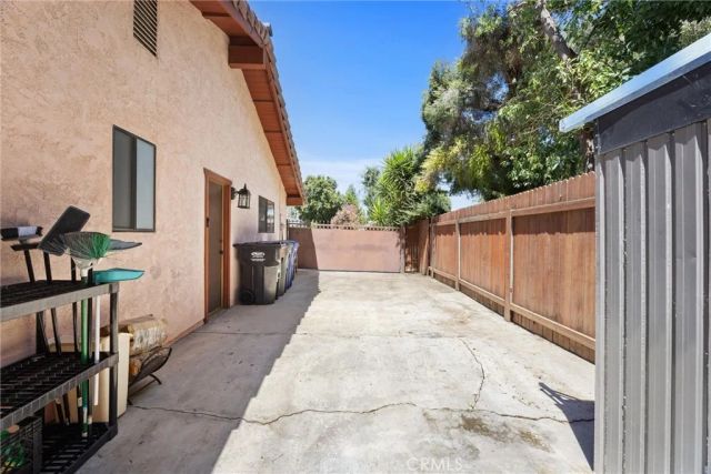 7611 De Colores Court, Bakersfield, CA 93309