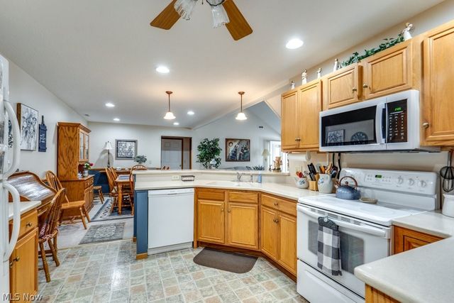 1055 Scottwood Place NE, Massillon, OH 44646