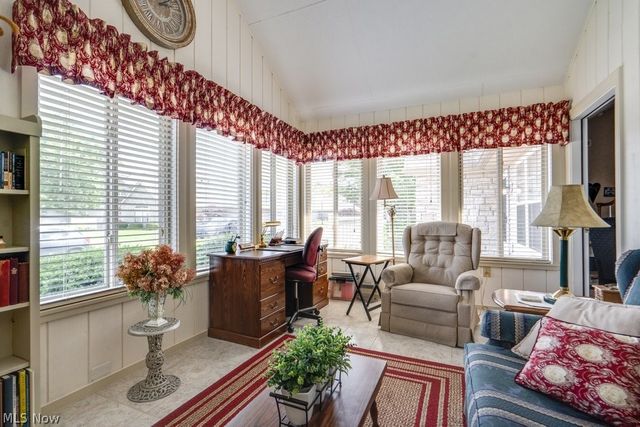 1055 Scottwood Place NE, Massillon, OH 44646