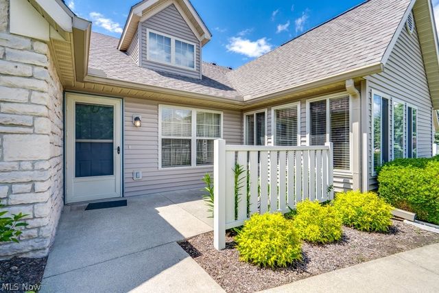 1055 Scottwood Place NE, Massillon, OH 44646