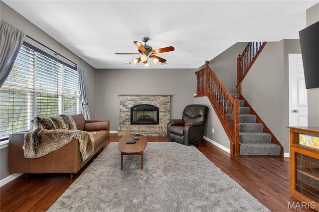 5547 Bellemeade Trail Court, St Louis, MO 63129